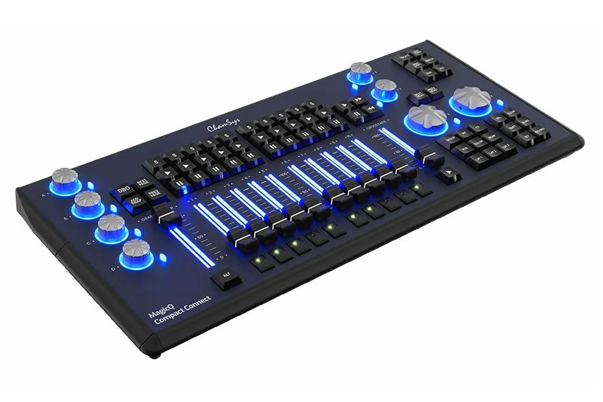 Chamsys MagicQ Compact Connect / 2 direct DMX512 outputs and sends up to 64 universes of ArtNet and sACN